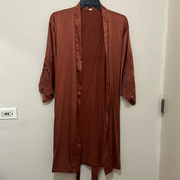 Bridesmaid Burnt Orange Robe - Picture 2 of 9